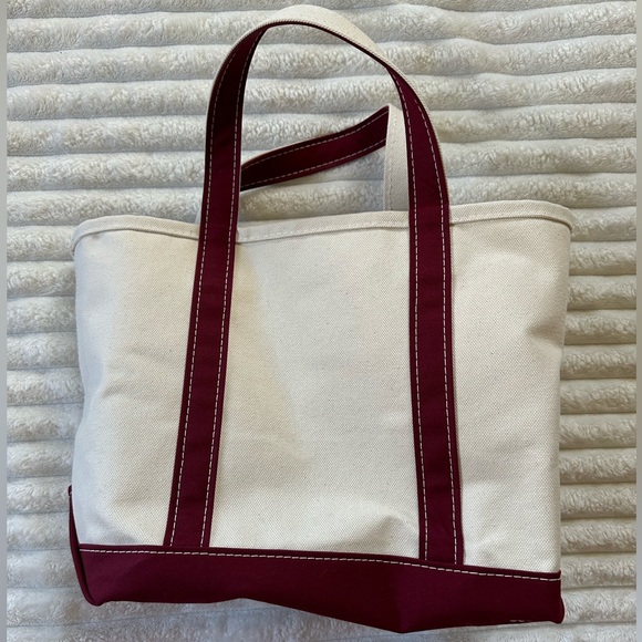 L.L. Bean Handbags - LL Bean Boat and Tote Small